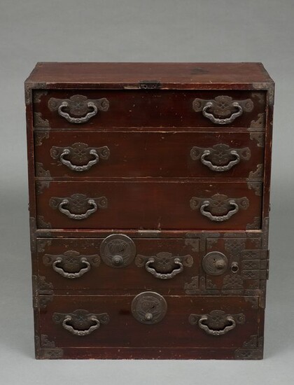 Cabinet, Furniture, Isho Dansu - Wood - Striking dark brown/red Matsumoto cabinet of drawers in unrestored condition. - Japan - Meiji period (1868-1912)