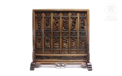 Carved wooden folding screen, China, Qing Dynasty.