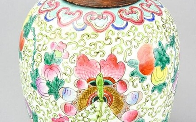 Chinese Famille Verte Porcelain Peach Ginger Jar