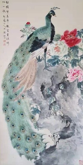 Chinese scroll painting on paper - Rice paper - 《陆抑非-孔雀》Made after Lu Yi-Fei - China - Late 20th century