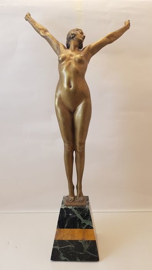 Chiparus - Sculpture, 'Nude Awakening'