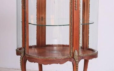 Clover shaped Louis XV ormalu mounted vitrine