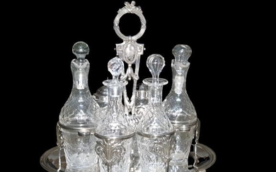 Condiment set - .950 silver - France - Mid 19th century