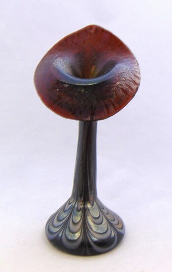 Contemporary Jack-in-the-Pulpit vase