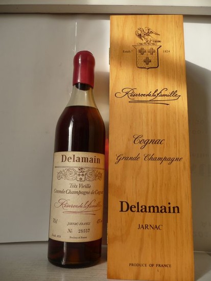 Delamain - Réserve de la Famille - Très Vieille Grande Champagne de Cognac - in wooden case - 70cl