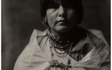 Edward Sheriff Curtis (1868-1952), San Juan Woman, Tahm-oio-ah-tsay (Dawn) (circa 1905)