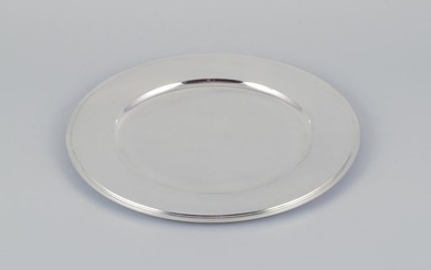 Harald Nielsen for Georg Jensen, charger plate in sterling silver.