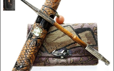 Kiseru Zutsu pipe case - lacquer Japanese brocade tobacco pouch - Signed - Cho ni Ha design - Meiji period
