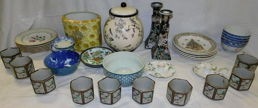 Lot Oriental Porcelain Items