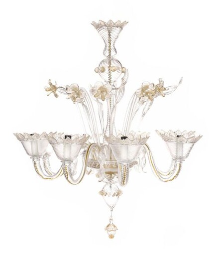 MURANO Engraved glass chandelier with six arms of light and foliage. XXth century Height : 85 cm