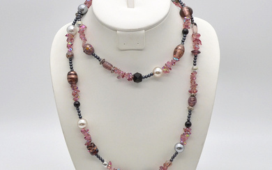 OPAL AND MURANO GLASS NECKLACE, PINK, VINTAGE, CA. 102 CM.
