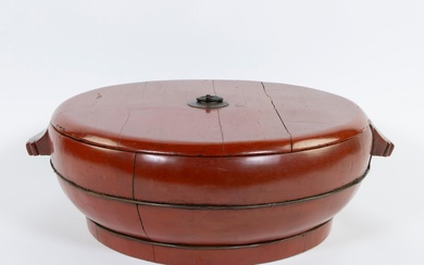Old red lacquered large Chinese rice box