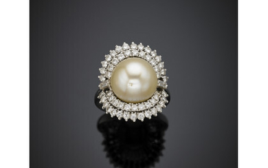Pearl and diamond platinum cluster ring, in all ct. 1 circa g 11.23 size 15/55. Marked FR.Read more