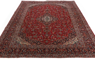 Persian Kashan carpet 310x418 cm.