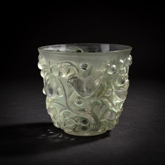 René Lalique, 'Avallon' vase, 1927