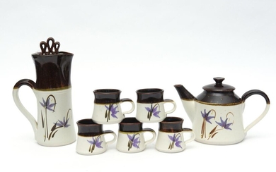 SEVEN PIECE COFFEE AND TEA SET BY PETER PETROCELLI, C 1980S