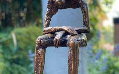 Sculpture, NO RESERVE PRICE - Modern Bronze Sculpture - Seated Bronze Sculpture - Seated Giant - Abstract Art - 33 cm - Bronze