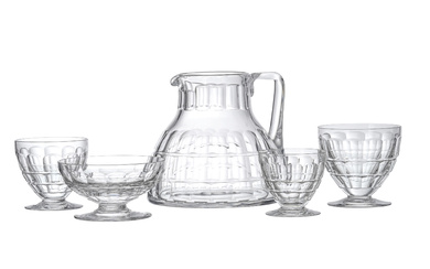 Service de verres en cristal Baccarat, modèle Charme, comprenant 21 pièces: 5 verres à eau, 3 verres à vin rouge, 5 verres à vin blanc