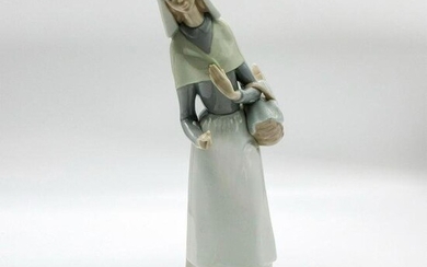 Shepherdess With Dog 1001034 - Lladro Porcelain Figurine