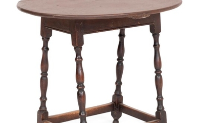TAVERN TABLE Circa 1780 In pine under an...