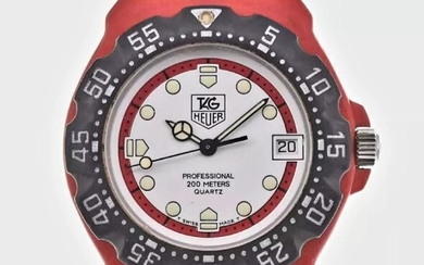 שעון מקורי מחברת TAG HEUER. דגם: TAG HEUER Formula...