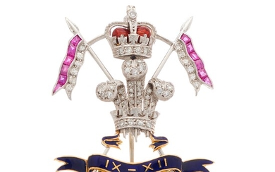 Une broche régimentaire du milieu du 20ème siècle, 9ème / 12ème Royal Lancer, diamant taillé,...