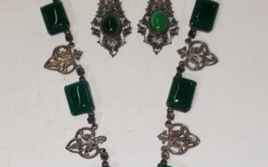 VINTAGE NECKLACE WITH MATCHING EARRINGS