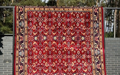 Veramin - Carpet - 310 cm - 200 cm
