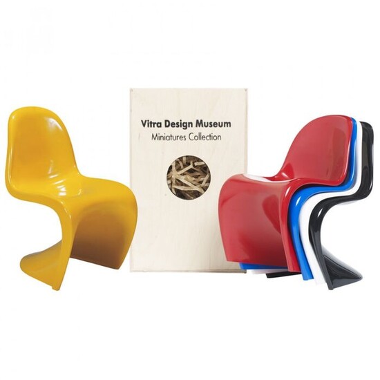 Verner Panton - Vitra, Vitra Design Museum - Chair (5) - Miniatures Verner Panton chairs