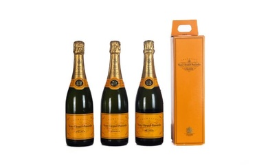 Veuve Clicquot Ponsardin, Champagne Brut Champagne Etichette e capsule in...