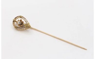 Victorian 14K Yellow Gold Floral Stick Pin