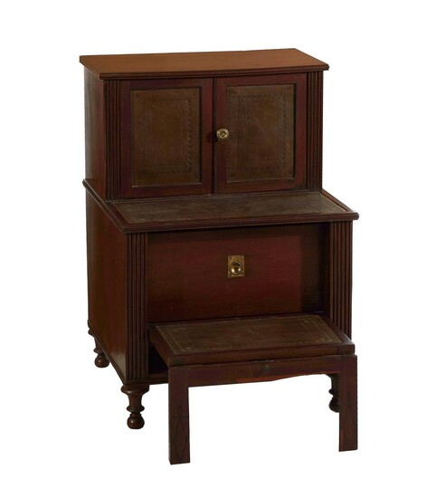 *William IV mahogany bedsteps cabinet