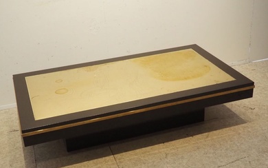 Willy Rizzo (1928-2013) attribué : Table basse vers 1970, plateau rectangulaire en bois stratifié marron,...