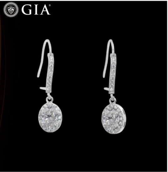 stunning Drop earrings with 2.02 carat total weight Ideal cut oval Diamonds D-E VVS2 - 18 kt. White gold - Earrings - 1.01 ct Diamond - Diamonds