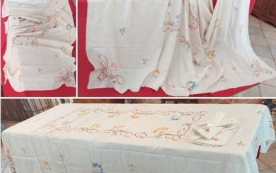 tablecloth with floral handmade embroidery - 290 x 173 cm (25) - Linen - 1980