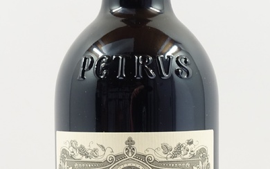 1 bouteille PETRUS 2017 Pomerol