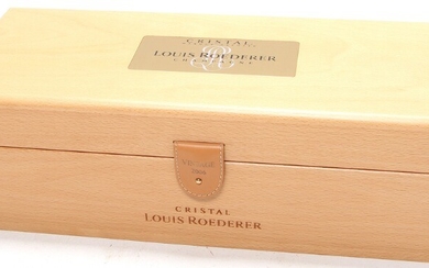 1 bt. Mg. Champagne “Cristal”, Louis Roederer 2006 A (hf/in). Owc.