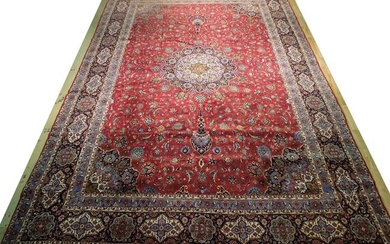 11 x 17 Red Fine Quality Persian Tabriz Rug
