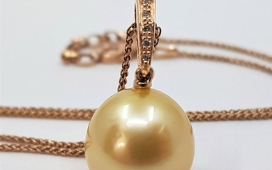 11x12mm Deep Golden South Sea Pearl - 0.04 ct - Necklace with pendant Rose gold