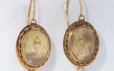 14 kt. Yellow gold - Earrings, Short hanging, Dutch Antique Victorian, with hair inlay, Anno 1870 - NO RESERVE PRICE
