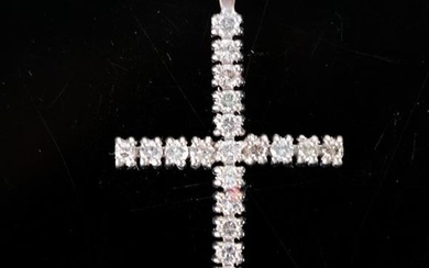 14K Diamond Cross Pendant w/23 Diamonds