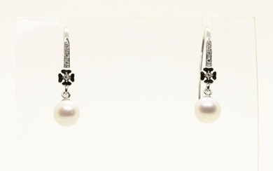 18 kt. Freshwater pearls, White gold, 8 mm - Earrings - Diamonds