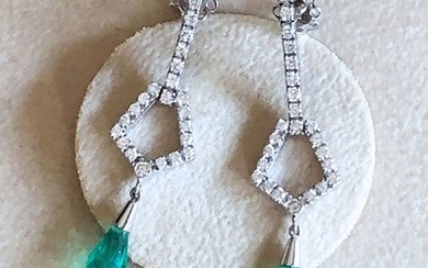 18 kt. White gold - Earrings - 3.30 ct Emerald - Diamonds