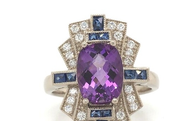 18 kt. White gold - Ring - Amethyst 1.89ct Diamonds 0.23ct Sapphires 0.90ct