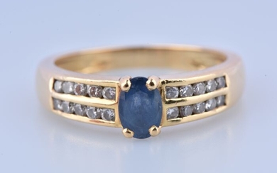 18 kt. Yellow gold - Ring - 0.39 ct Sapphire - Diamonds