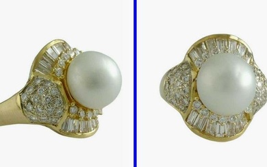 18K GOLD 1.76 cttw DIAMOND 12mm CULTURED PEARL COCKTAIL RING An Outstanding 18K Yellow Gold 1.76