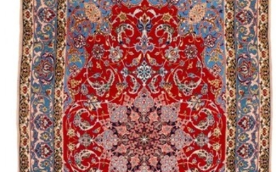 21005: An Isfahan Rug, Isfahan, Persia, mid-20th centur