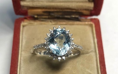 18 kt. White gold - Ring aquamarine - Diamonds
