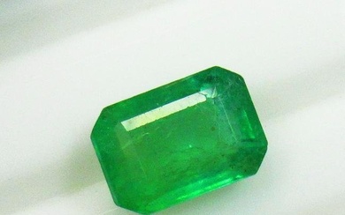 3.78 Ctw Natural Zambian Emerald Octagon Cut