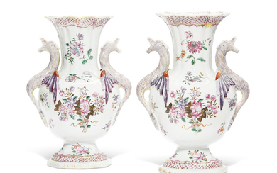 AN UNUSUAL PAIR OF FAMILLE ROSE TWO-HANDLED VASES, QIANLONG PERIOD, CIRCA 1780